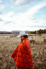 Kammok Rings in New Year with the New Bobcat Trail Quilt