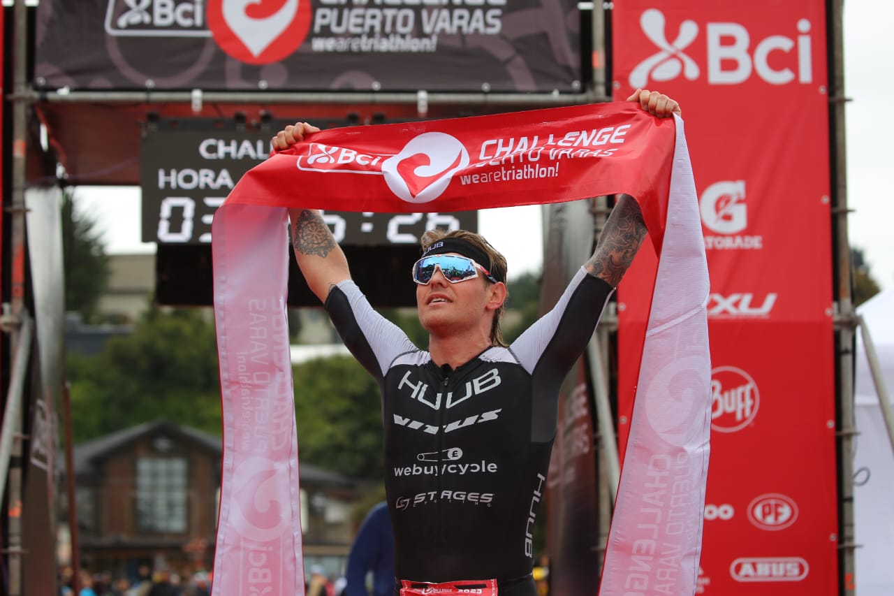 Tom Bishop y Lucy Byram ganaron el PCI Challenge Porto Varas